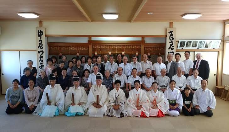 大本教 危険 芸能人