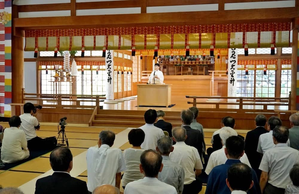大本教 危険 芸能人